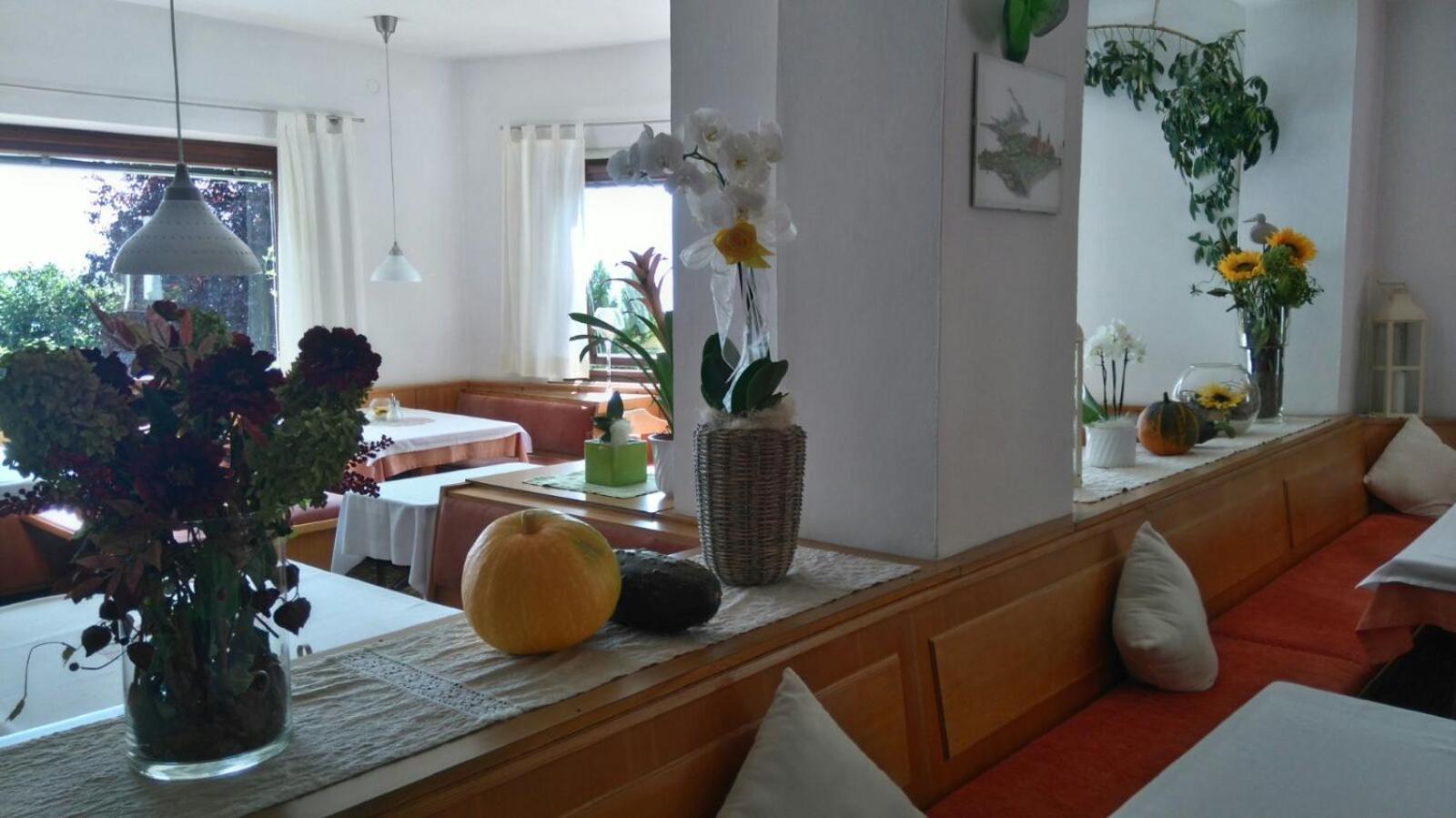 Hotel Haselried Tirolo Extérieur photo