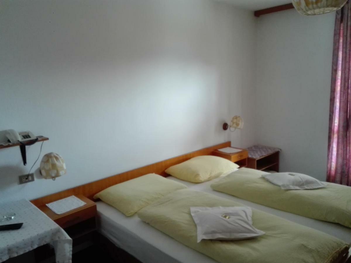 Hotel Haselried Tirolo Extérieur photo
