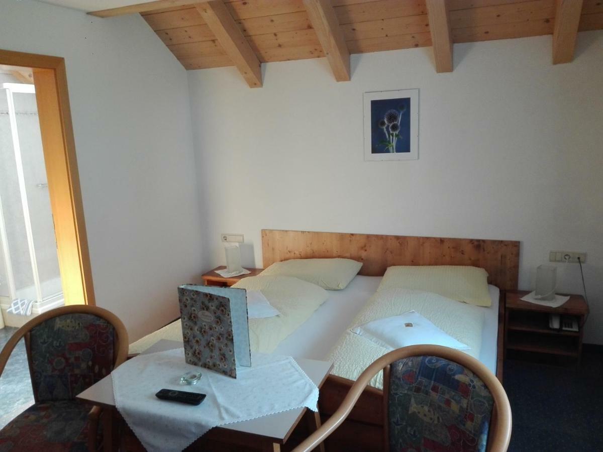 Hotel Haselried Tirolo Extérieur photo